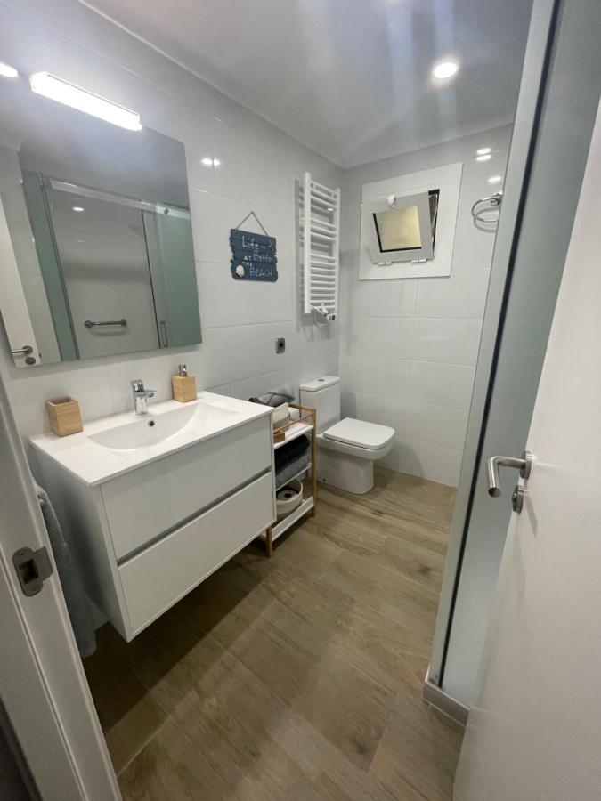 Апартаменты Apartament Edifici Simbat A 150M De La Platja Паламос Экстерьер фото